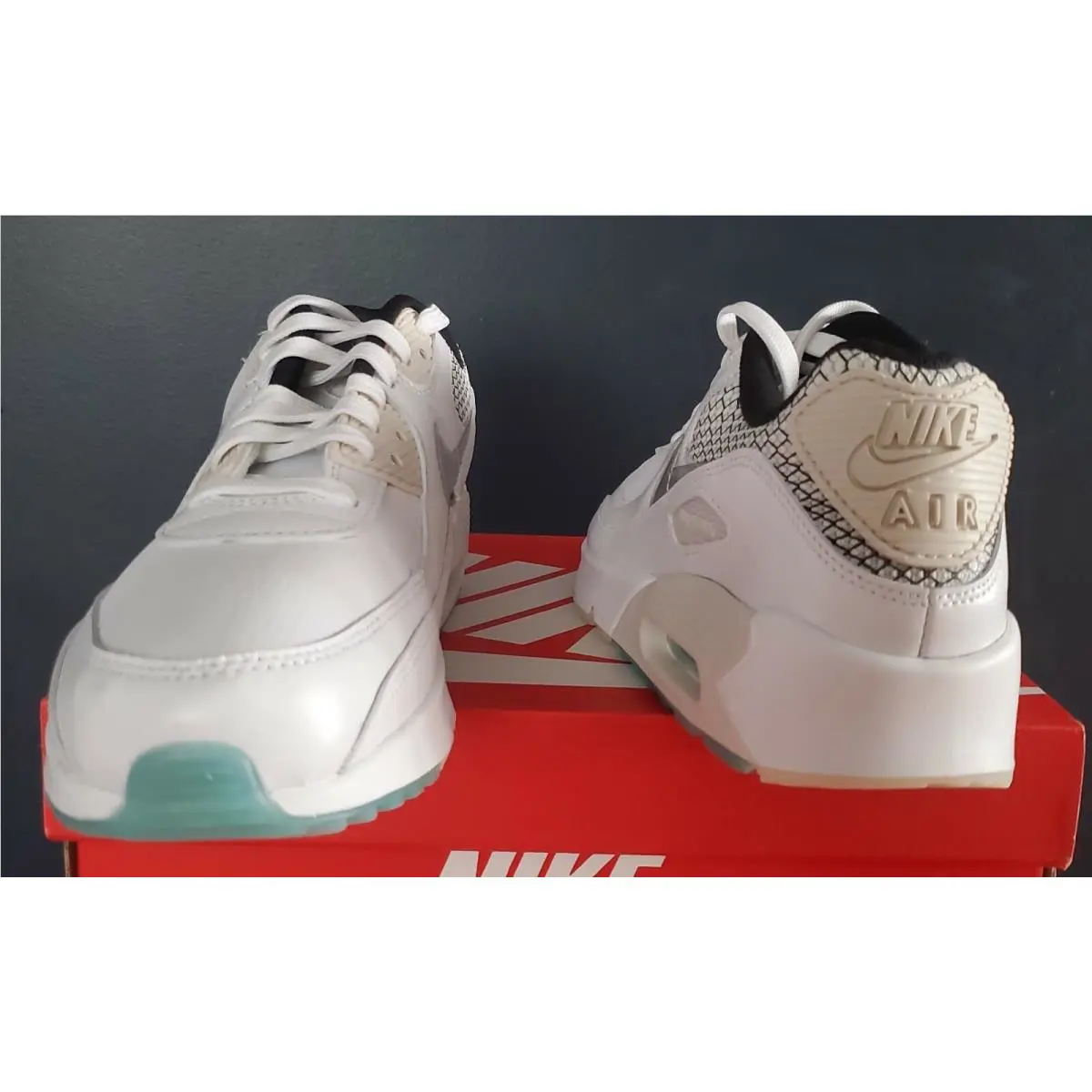 Nike shoes - AIR MAX 90 SE 2 - White/white/platinum tint (UPC: 194953062847) 1