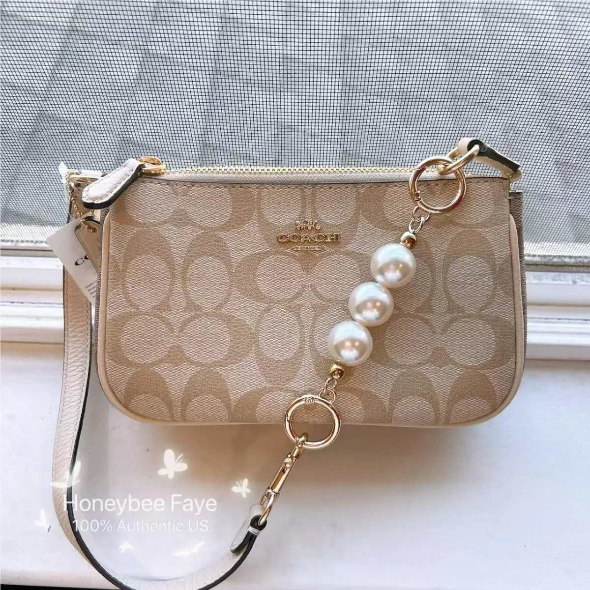 Coach Nolita 19 In Blocked Signature Canvas CA444 + Extended Pearl Cha