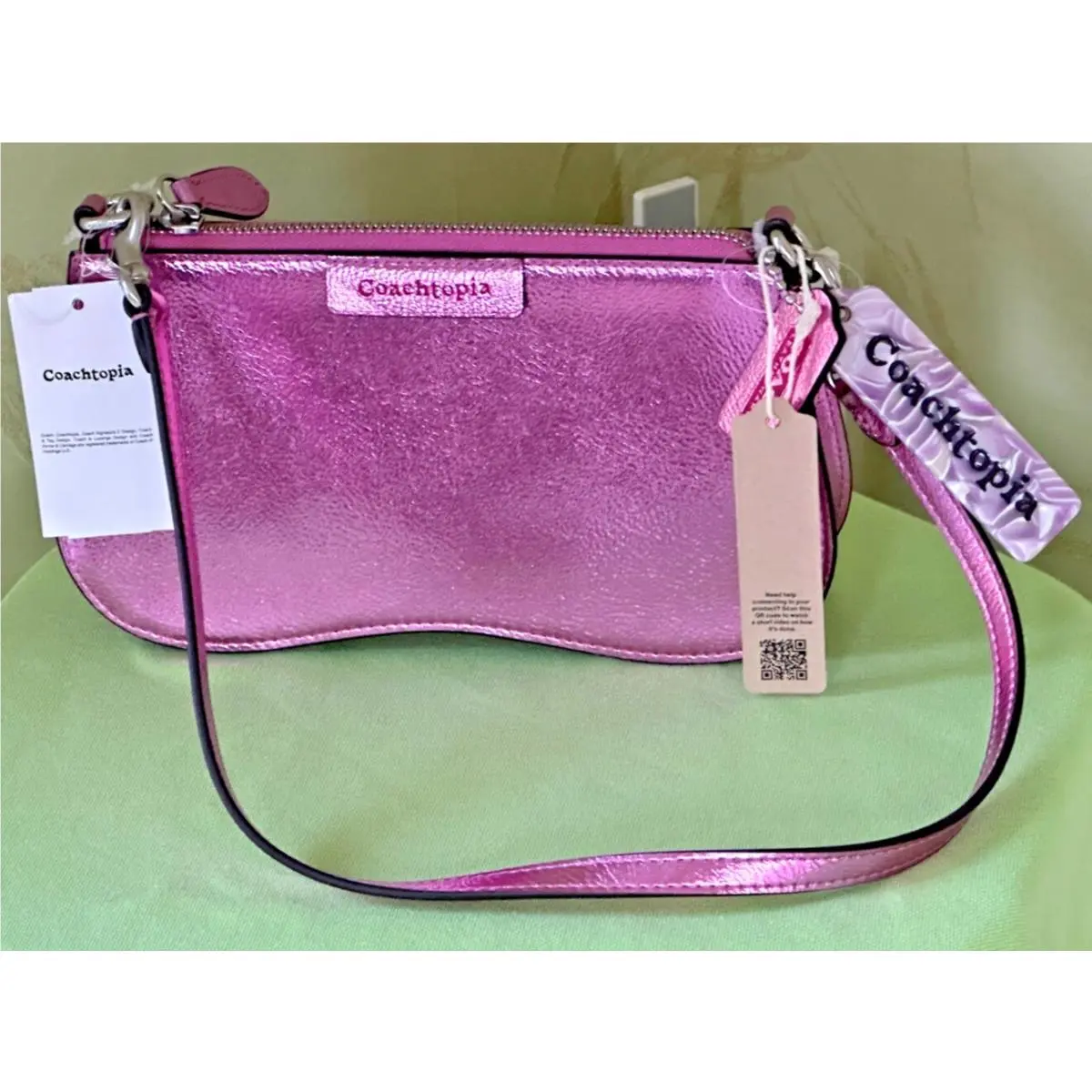 Coach Coachtopia Wavy Baguette Bag:nwt Pink Metallic CU873