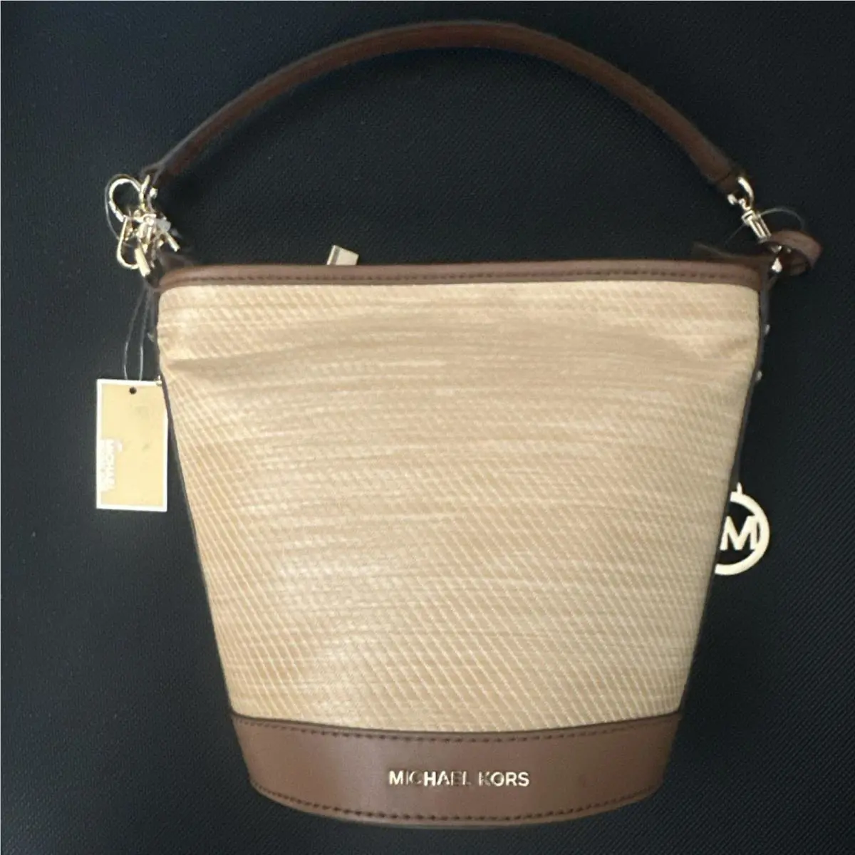 Michael Kors Townsend Sm Topzip Convertible Bucket Crossbody Natural/luggage