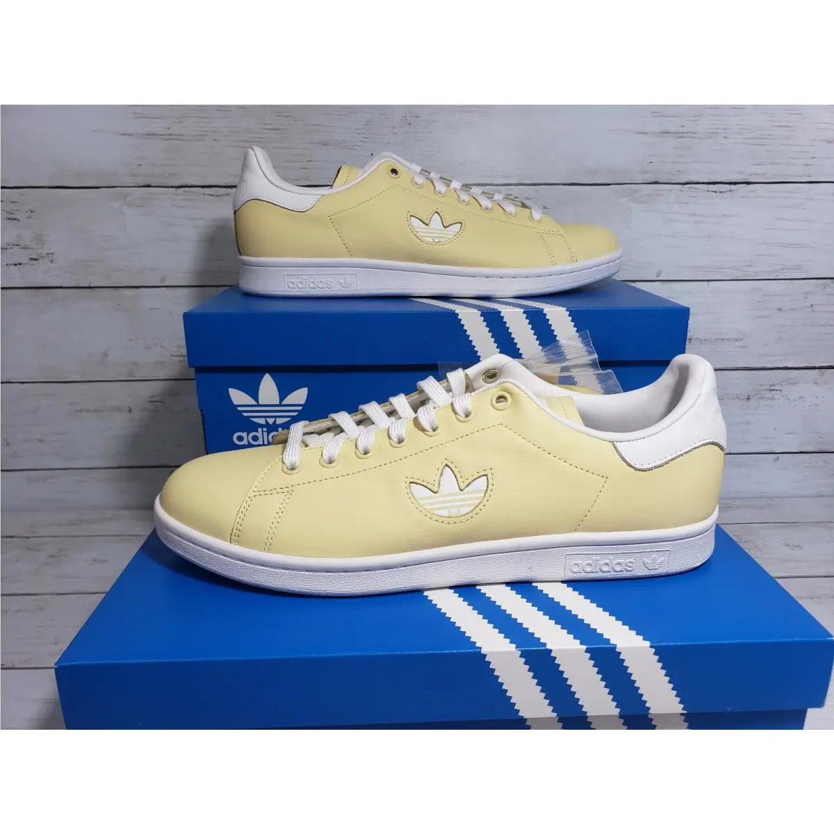 Adidas shoes - Stan Smith - Stan Smith - BD7438 - Easy Yellow 0