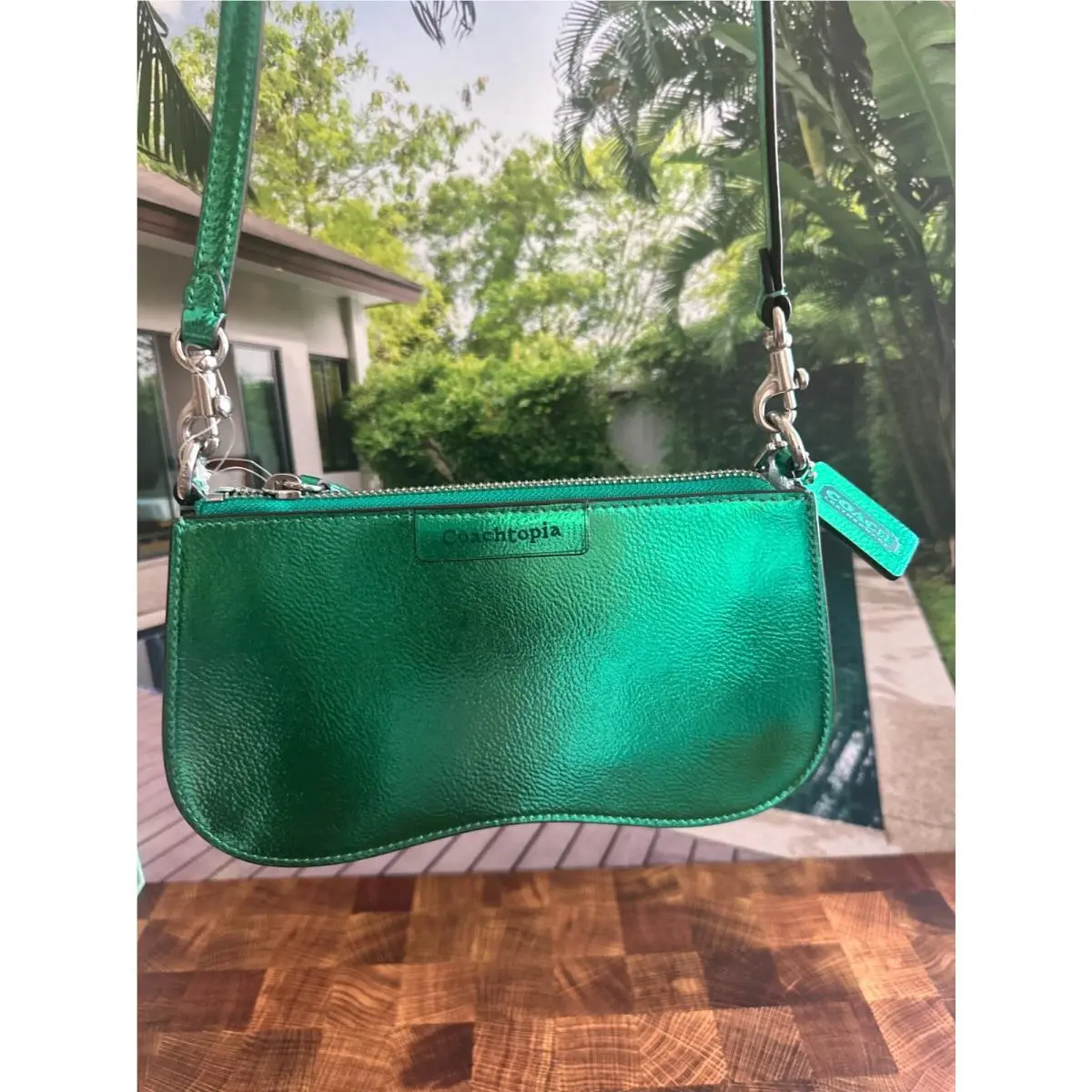 BN Coach Coachtopia Wavy Baguette Bag:nwt Green Metallic CU873