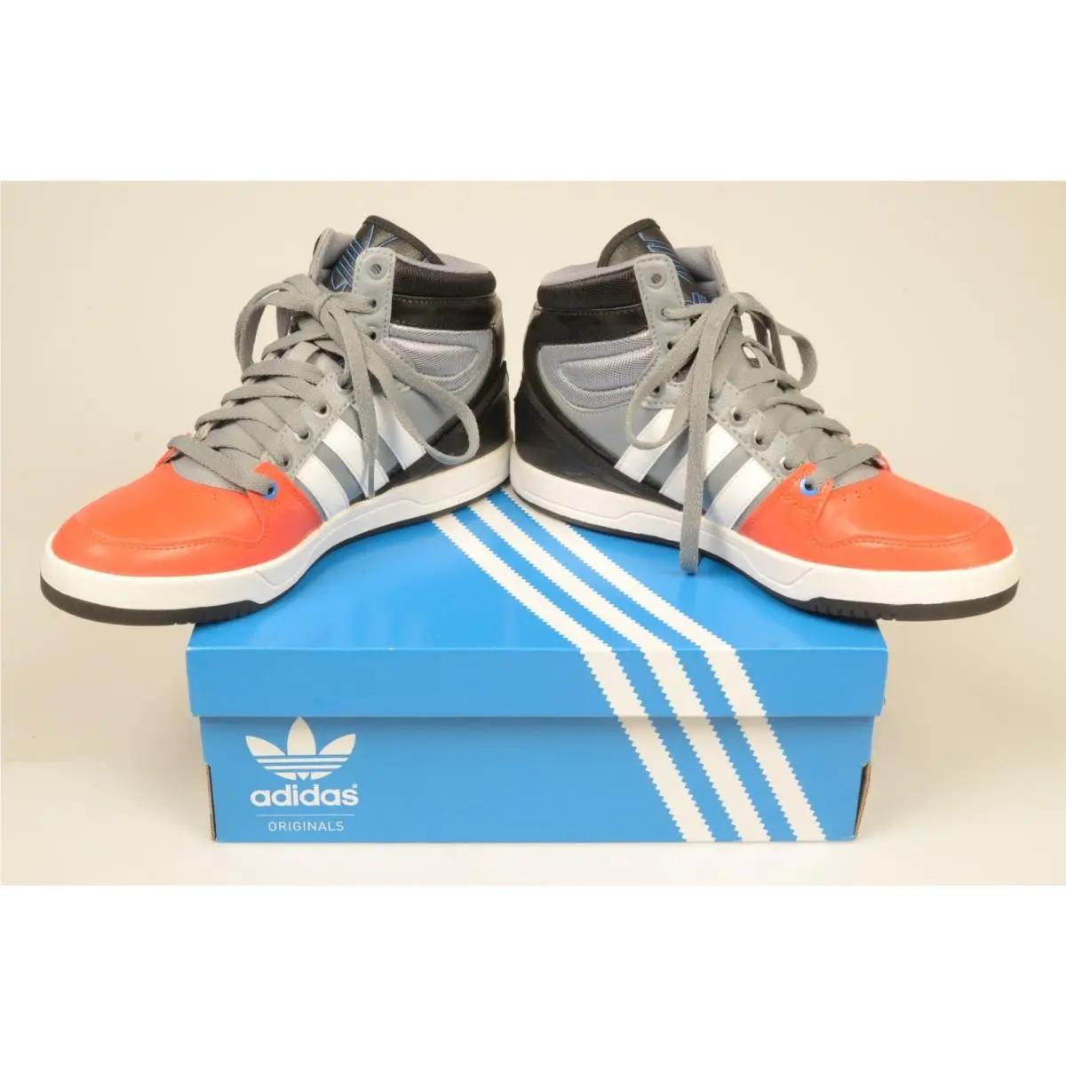 Adidas High Top Basketball Shoes Orange Wht Blk 1D7699403 Mens Size 9