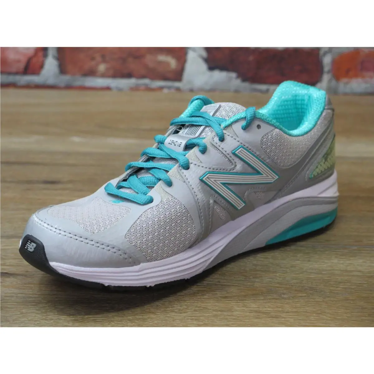 New Balance shoes - Silver 1
