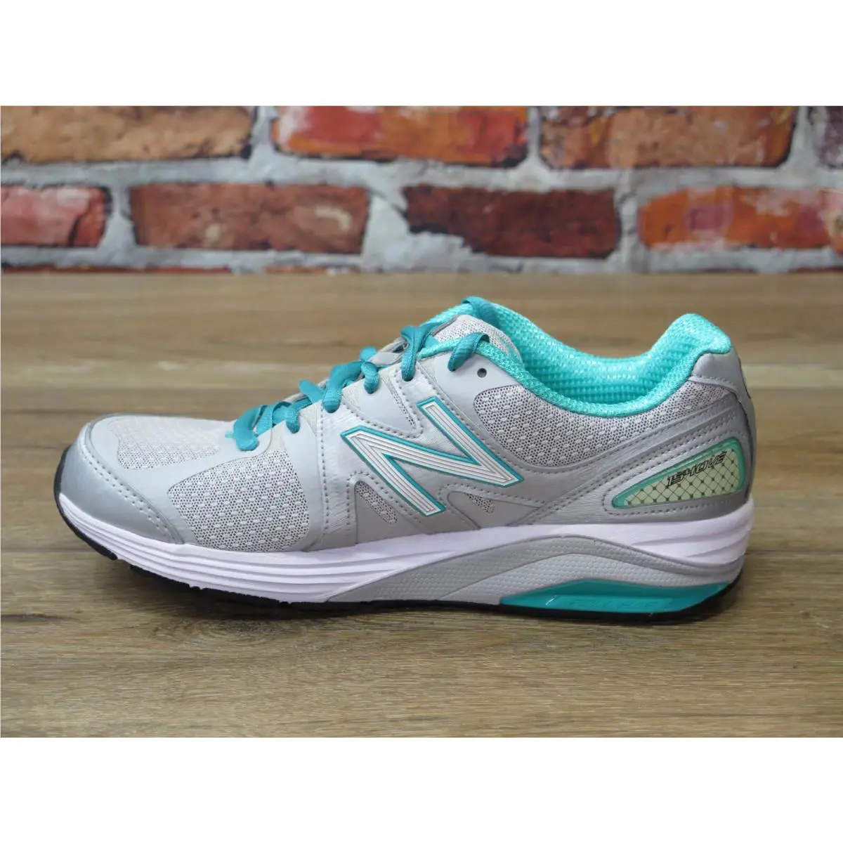 New Balance shoes - Silver 2