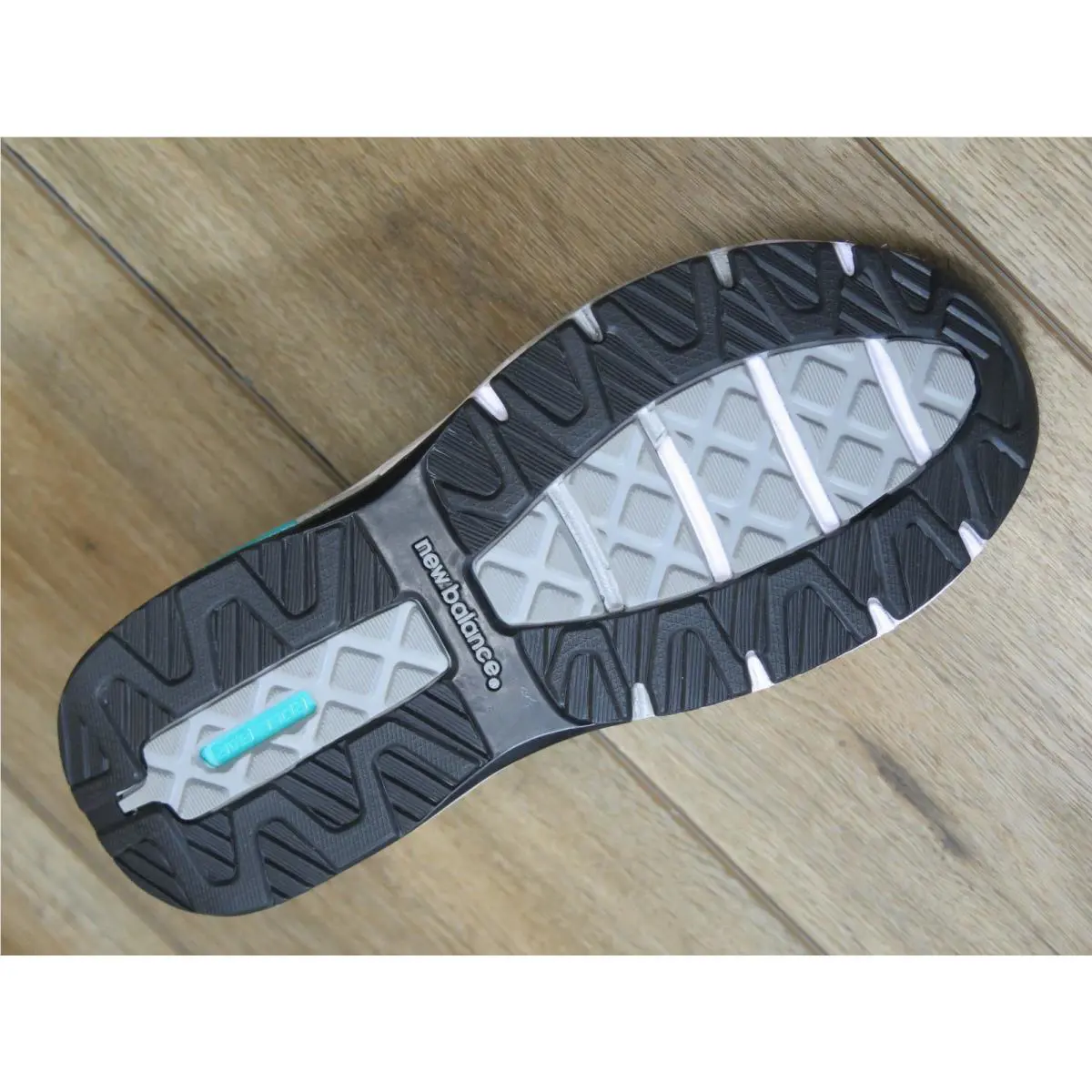 New Balance shoes - Silver 5