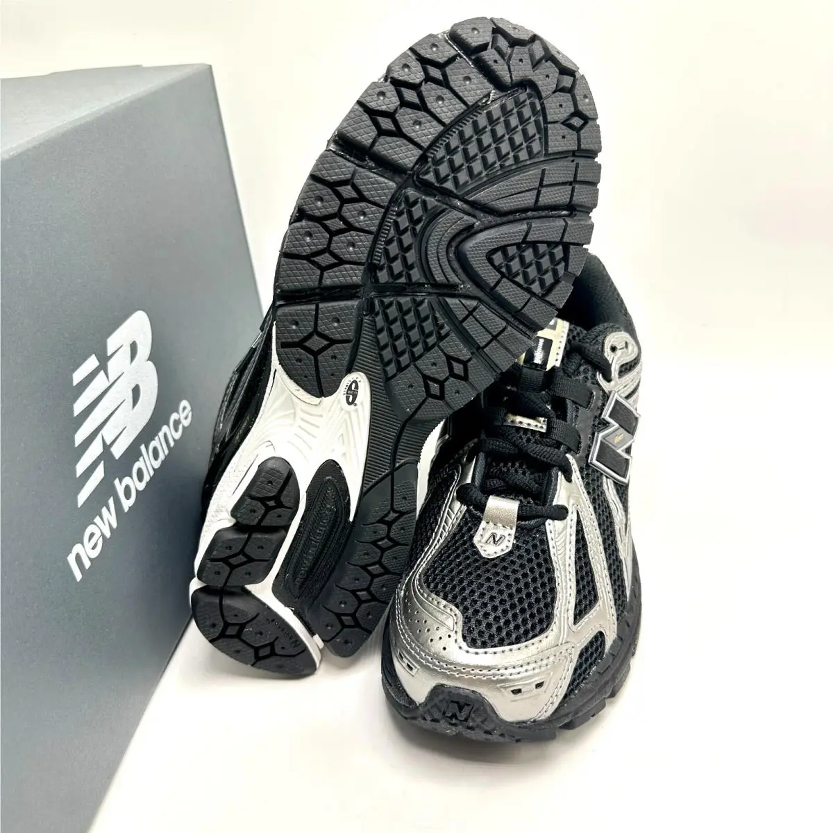 New Balance shoes - New Balance 1906R - U1906RCF - Black/Grey/White 8