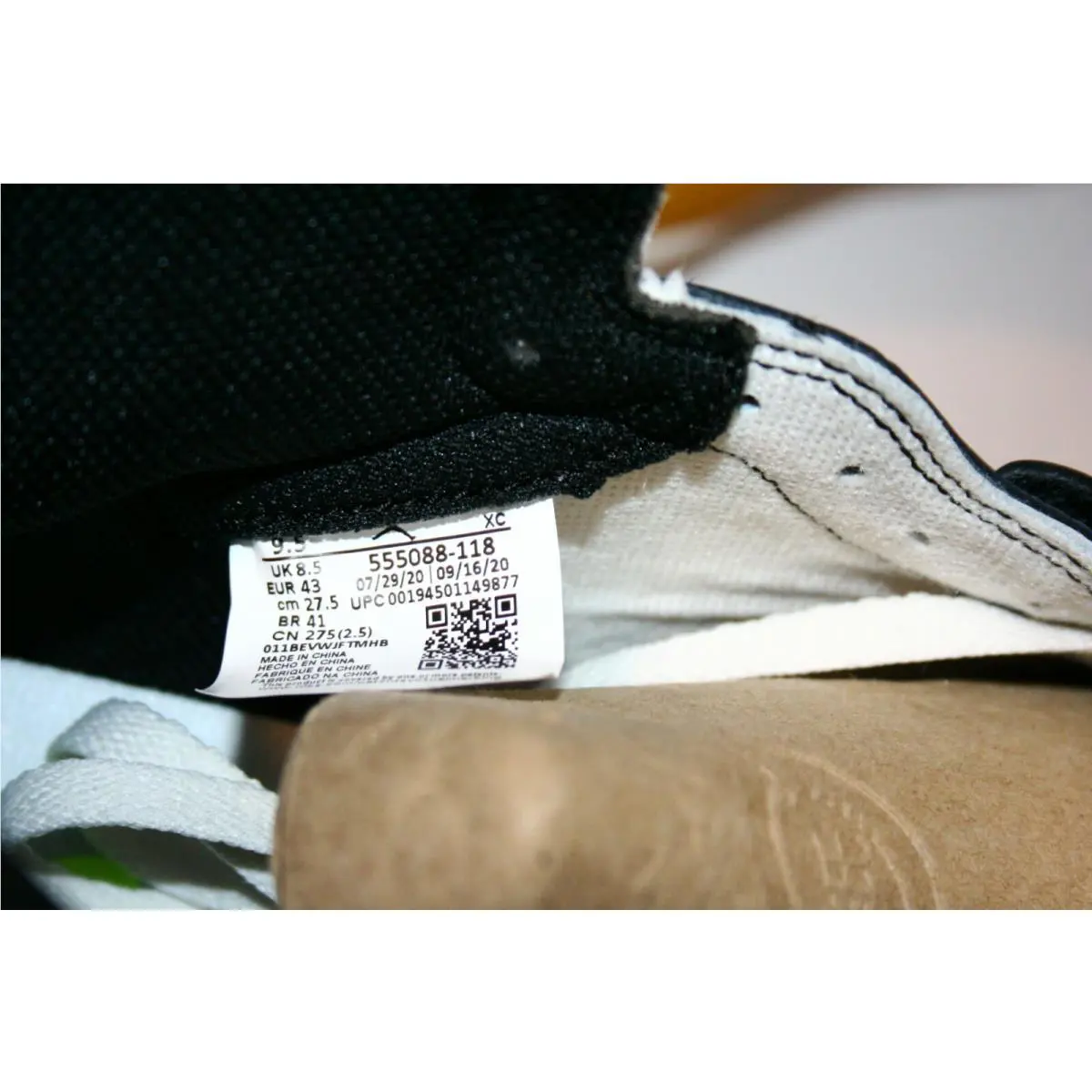Nike shoes - Nike Air Jordan 1 - Air - 555088 118 - White 3