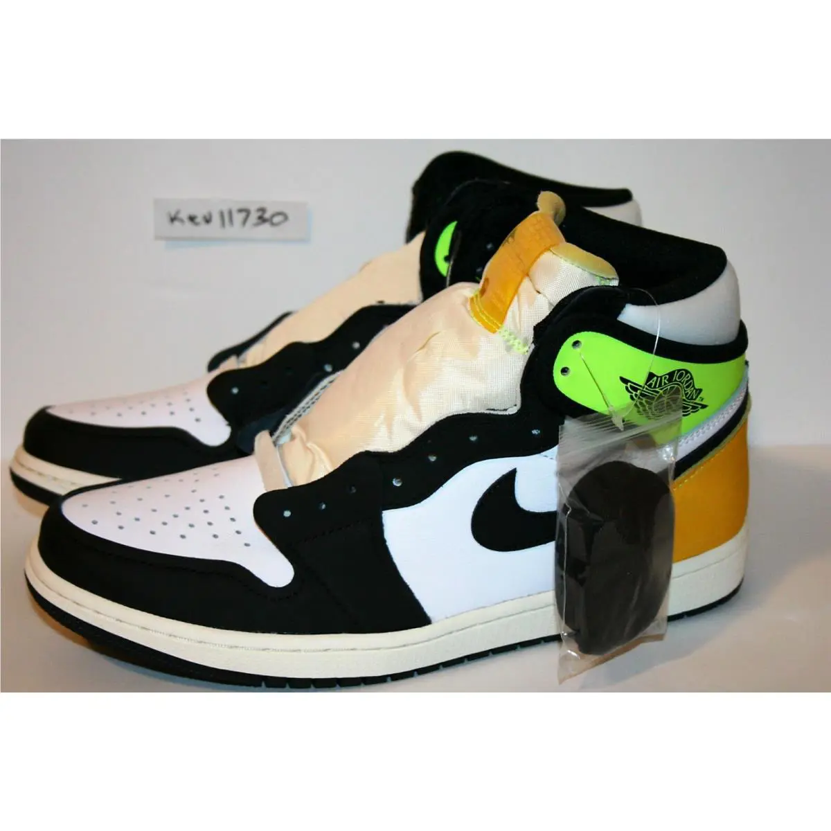 Nike shoes - Nike Air Jordan 1 - Air - 555088 118 - White 7
