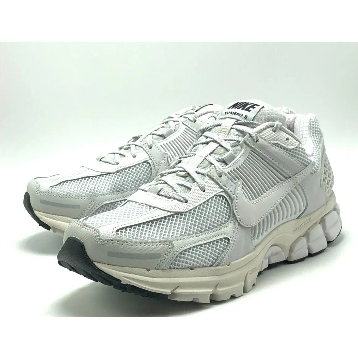 Nike shoes - Nike Zoom Vomero - Zoom Vomero - BV1358-001 - GREY 1