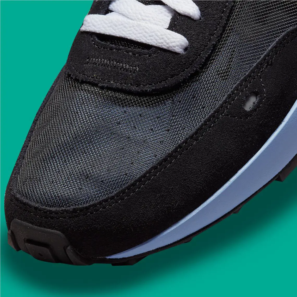 Nike shoes - Black, Yellow Strike 6