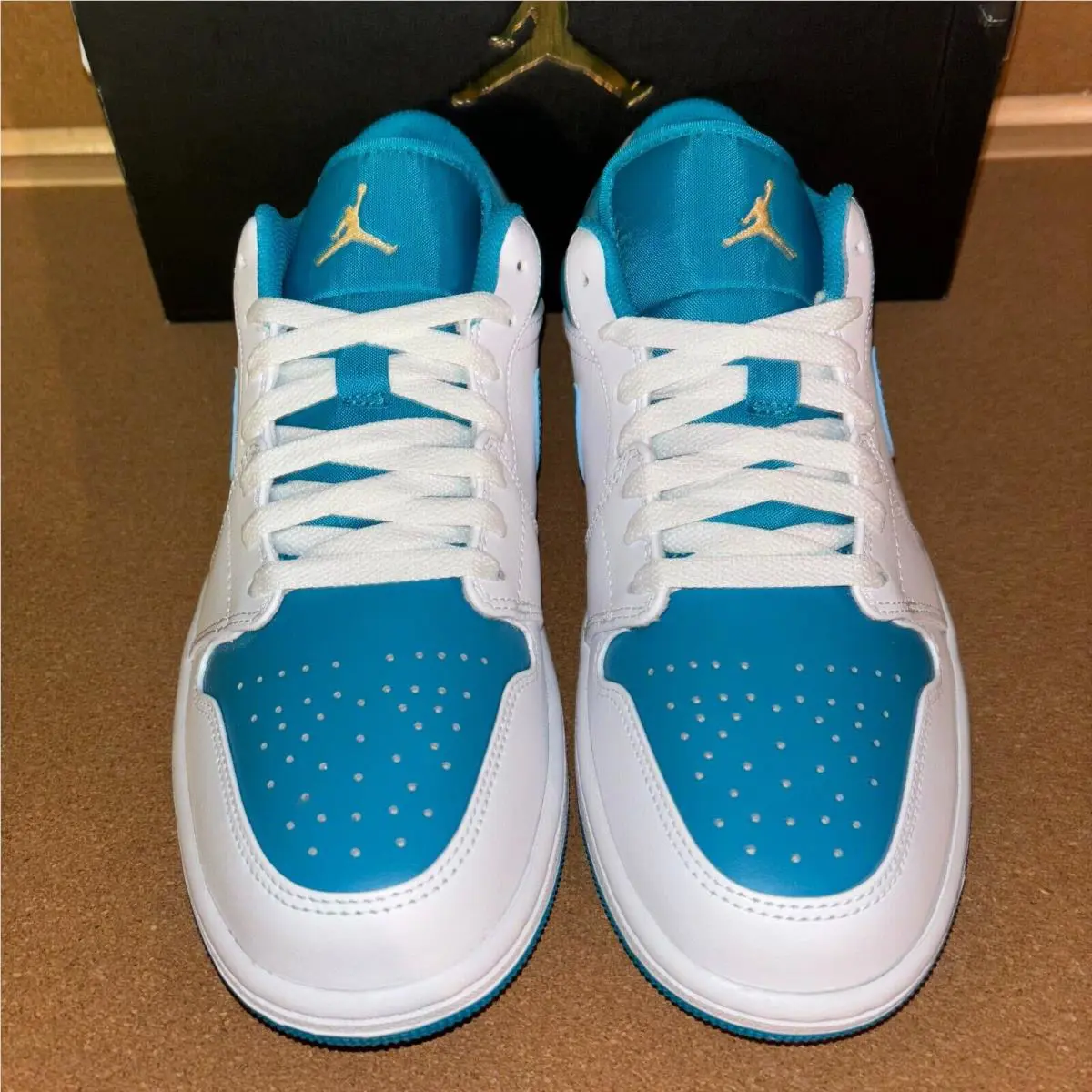 Nike shoes - Air Jordan 1 - Air - Blue 0
