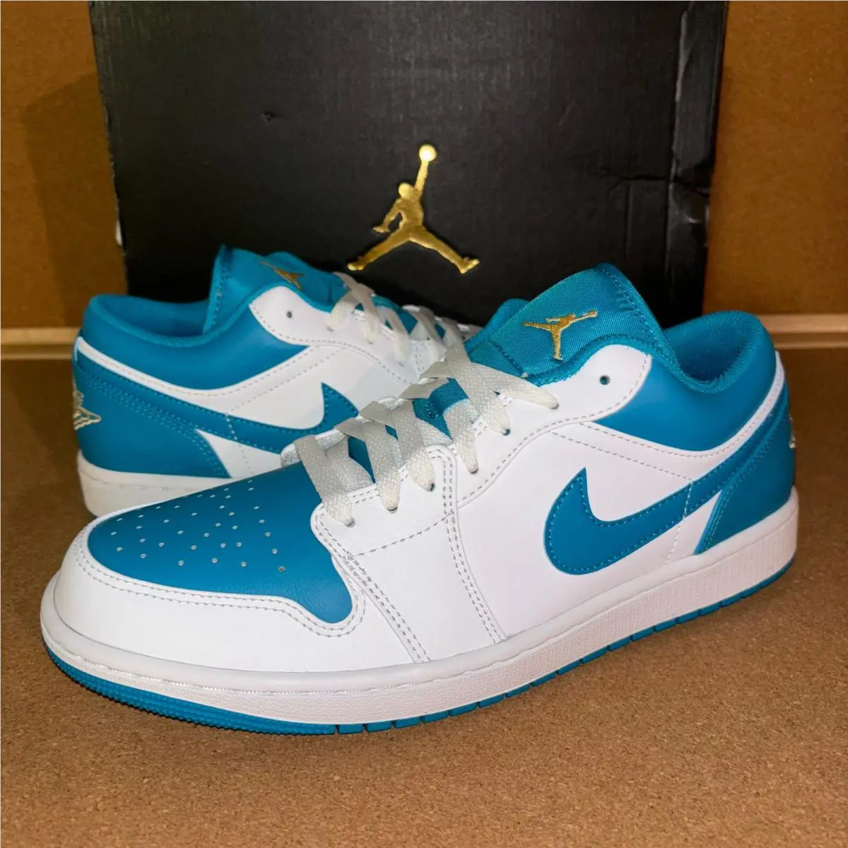 Nike shoes - Air Jordan 1 - Air - Blue 5