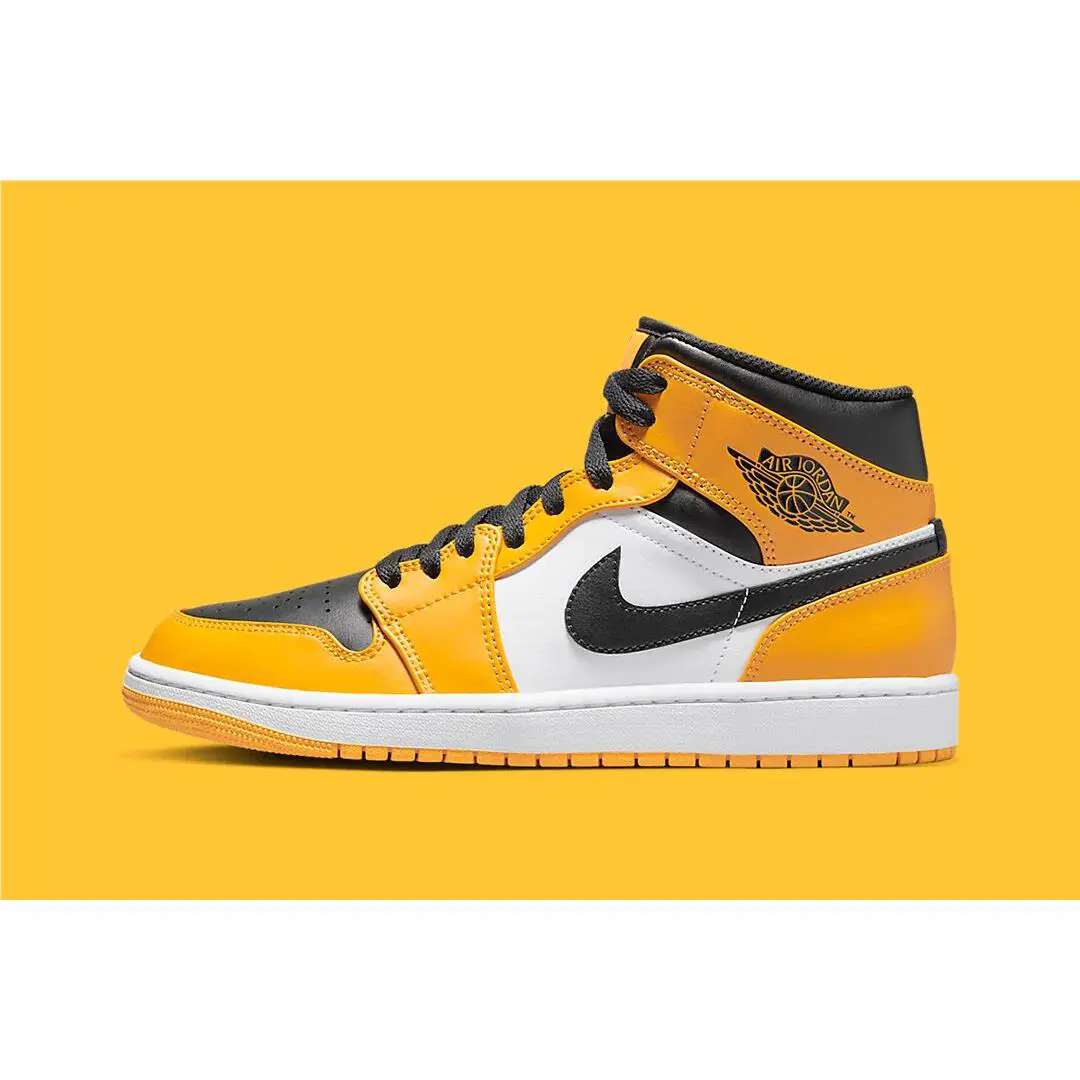 Nike shoes - Jordan 1 - 554724 701 - Yellow 4