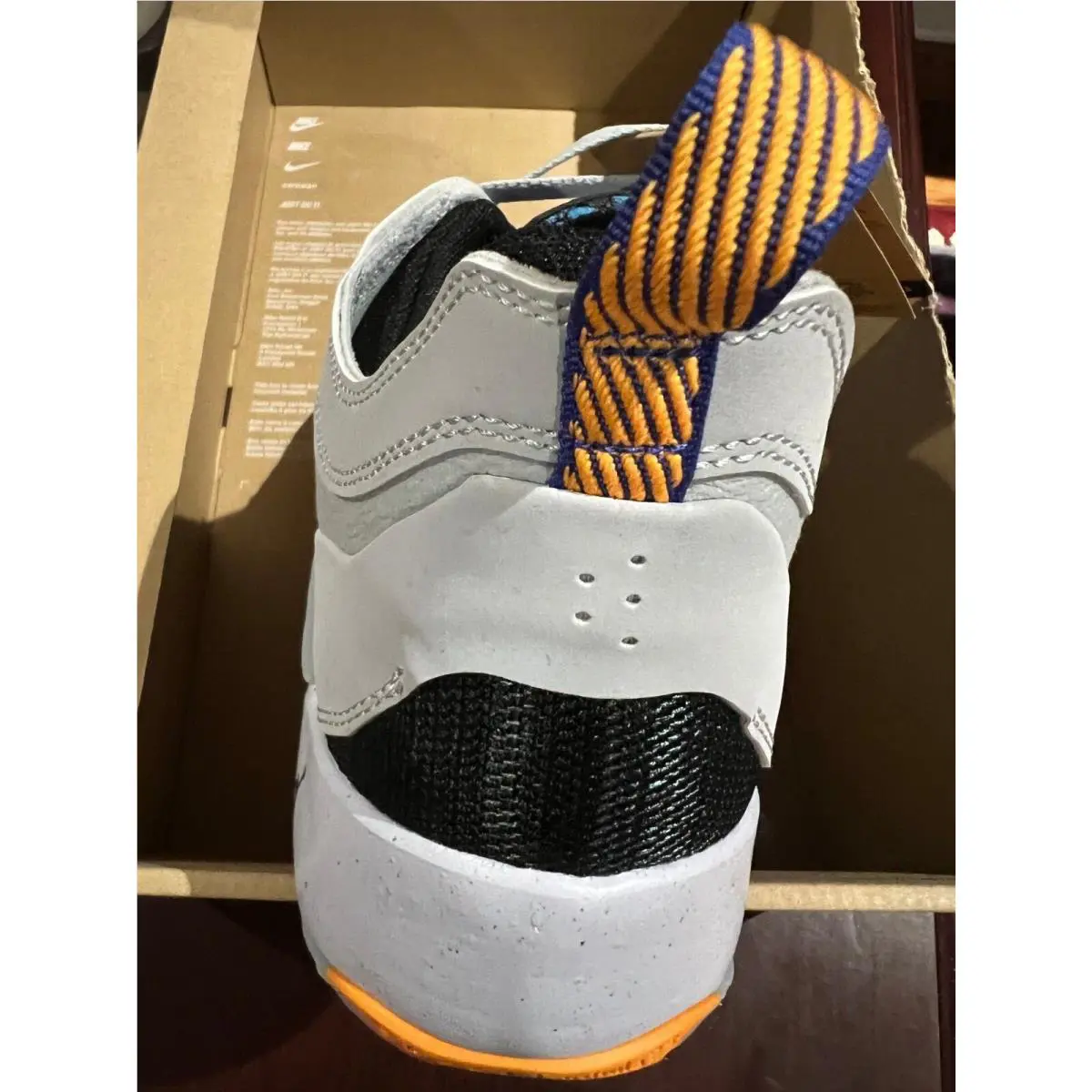 Nike shoes - DX2353 - DX2353 - WOLF GREY-LAPIS-BLACK KUMQUAT 4