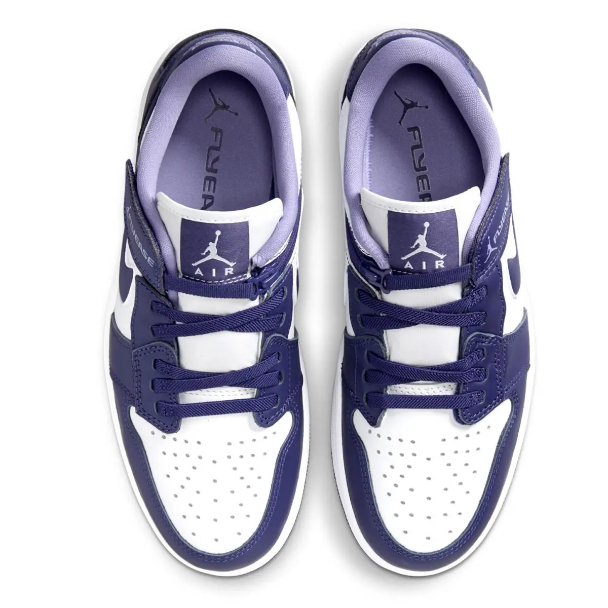 Nike shoes - White 11