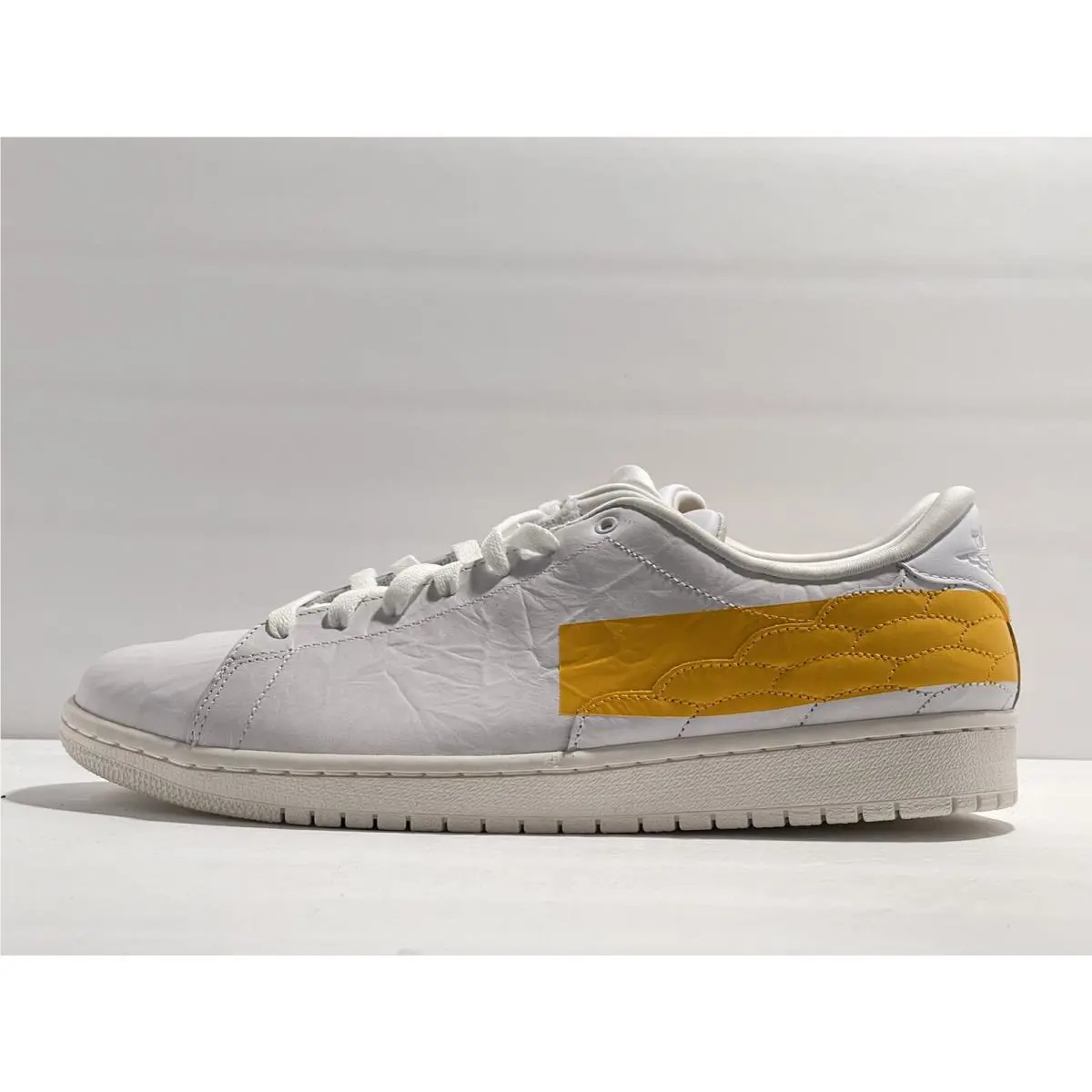 Nike shoes - Air Jordan 1 - Air - DJ2756 102 - White 2