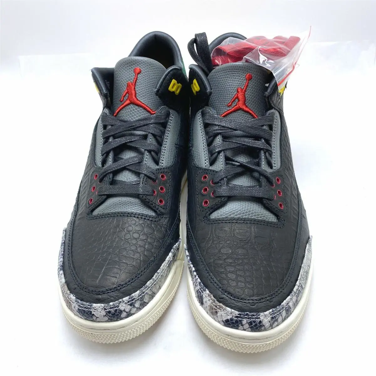 Nike shoes - Air Jordan 3 Retro - Air Retro - CV3583-003 - Black / Black - White - Gorge Green 9