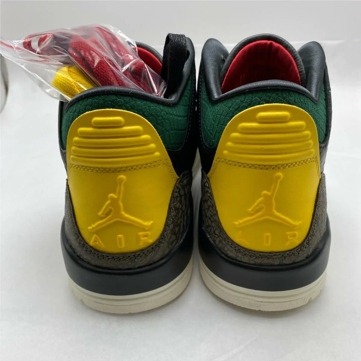 Nike shoes - Air Jordan 3 Retro - Air Retro - CV3583-003 - Black / Black - White - Gorge Green 5