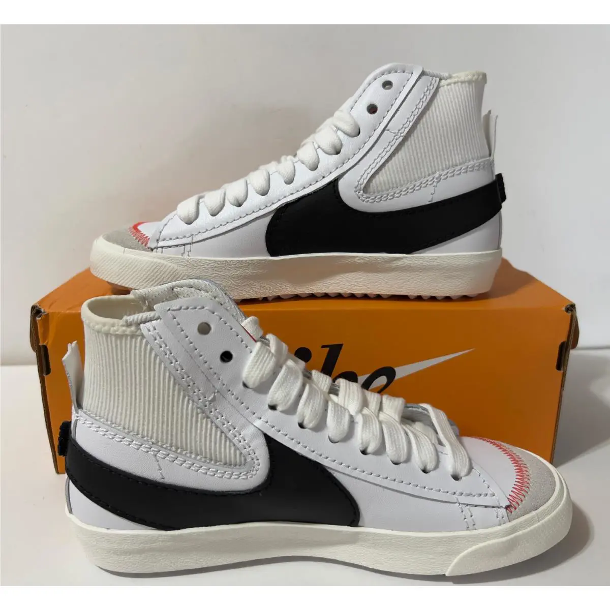 Nike shoes - Nike Blazer - Blazer - DQ1471100 - White 0