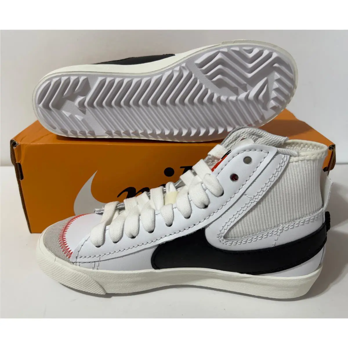 Nike shoes - Nike Blazer - Blazer - DQ1471100 - White 15