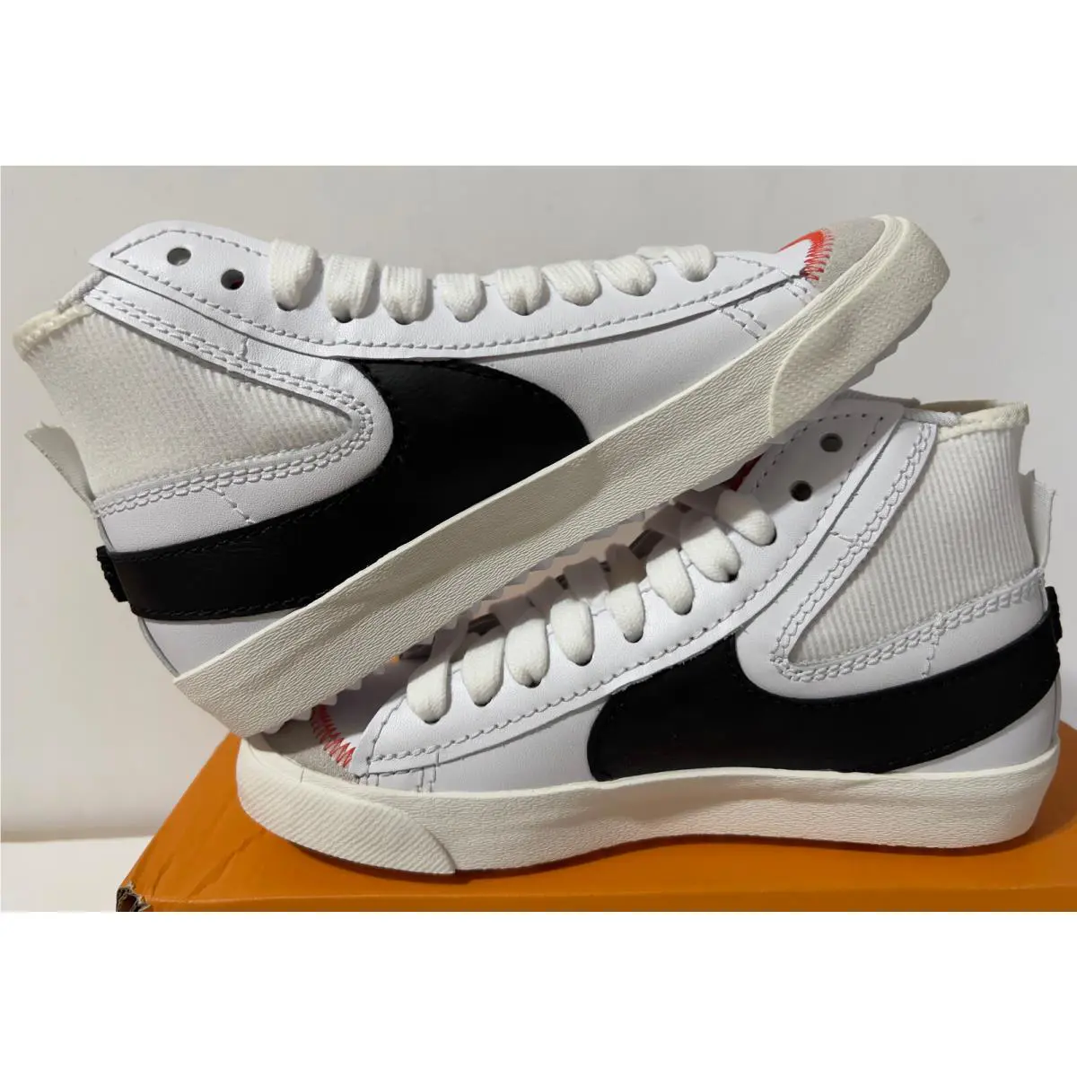Nike shoes - Nike Blazer - Blazer - DQ1471100 - White 1