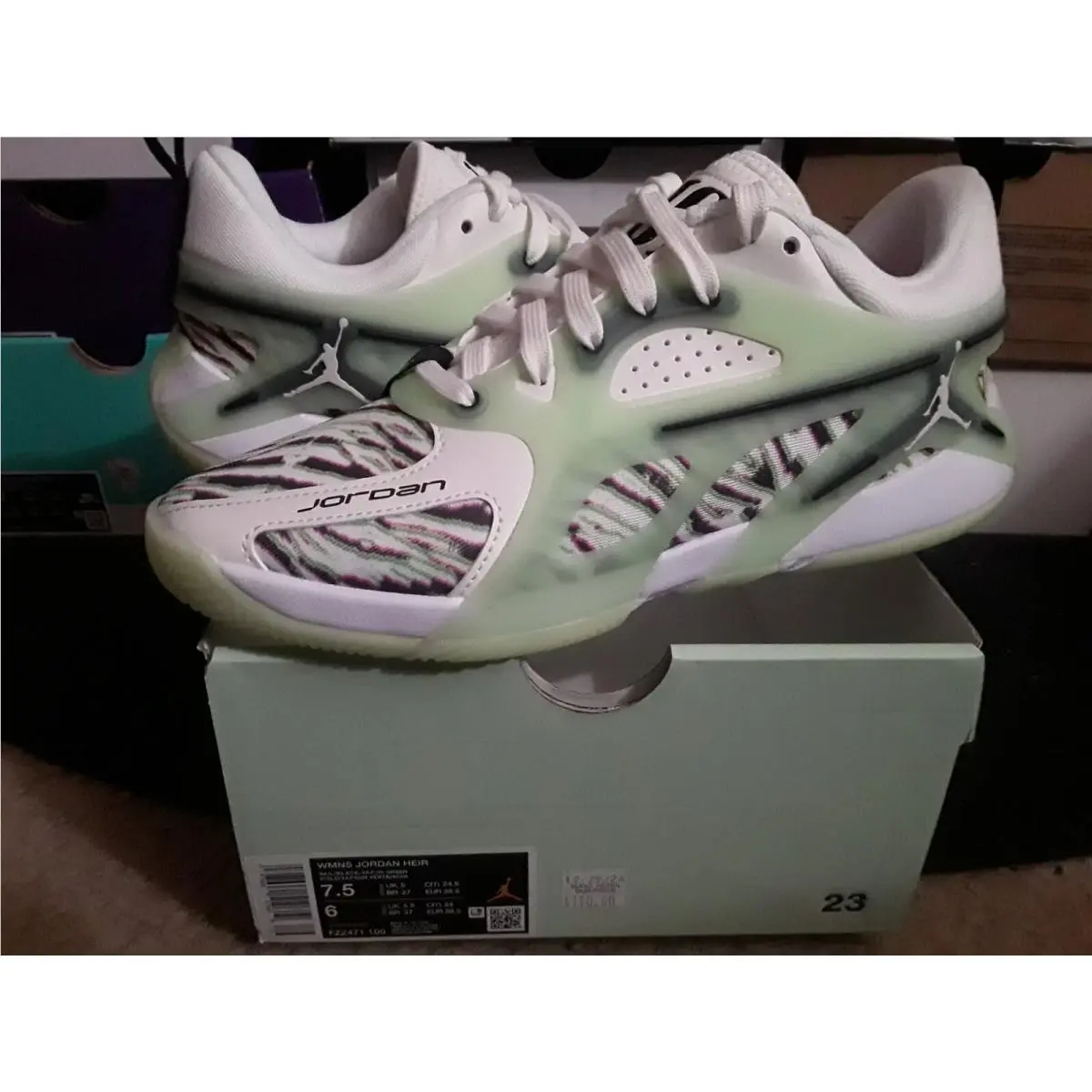 Nike shoes - Nike Air Jordan Heir - Air Heir - FZ2471 100 - Green 7