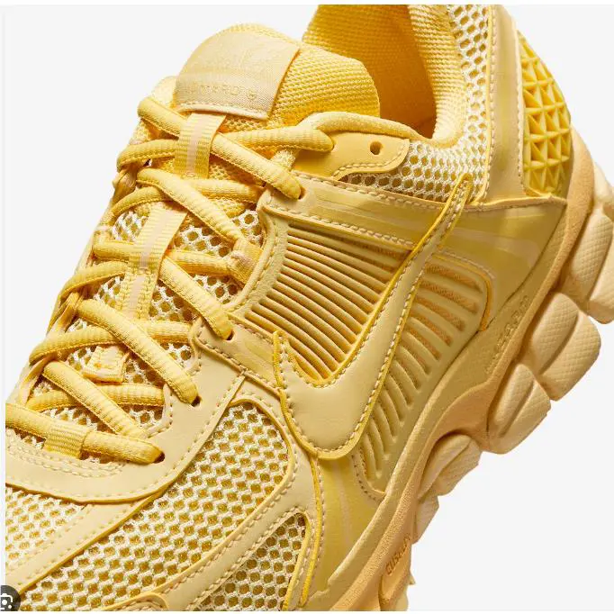 Nike shoes - Saturn Gold/Lemon 1