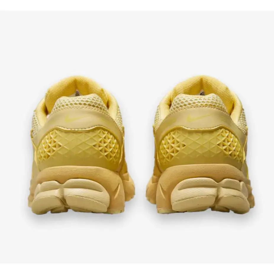 Nike shoes - Saturn Gold/Lemon 4