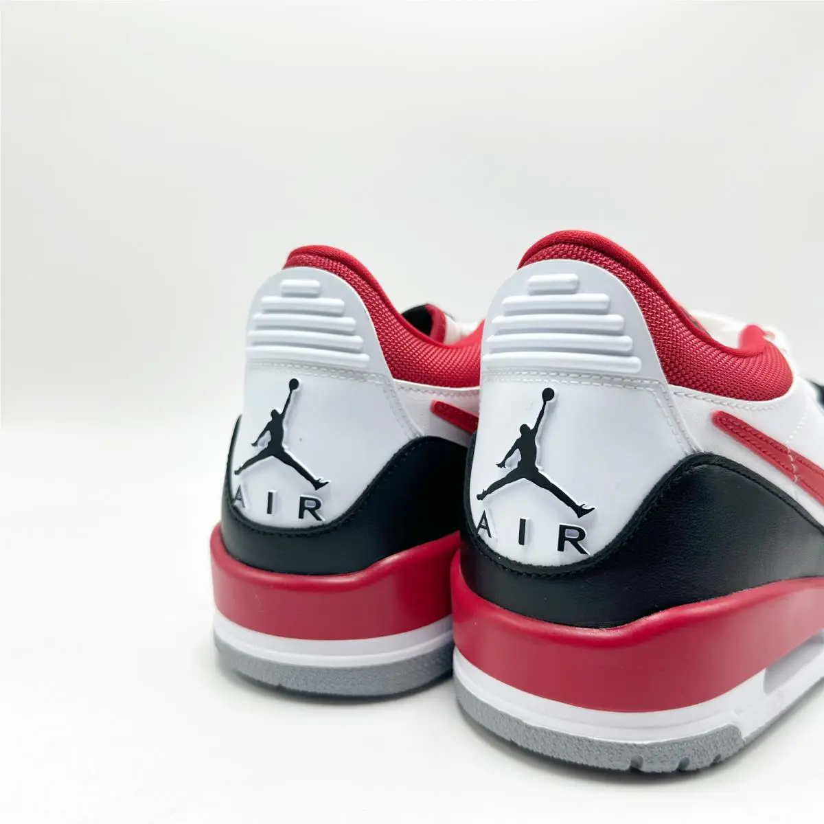 Nike shoes - Jordan Legacy 312 - Legacy - CD7069-160 - White 1