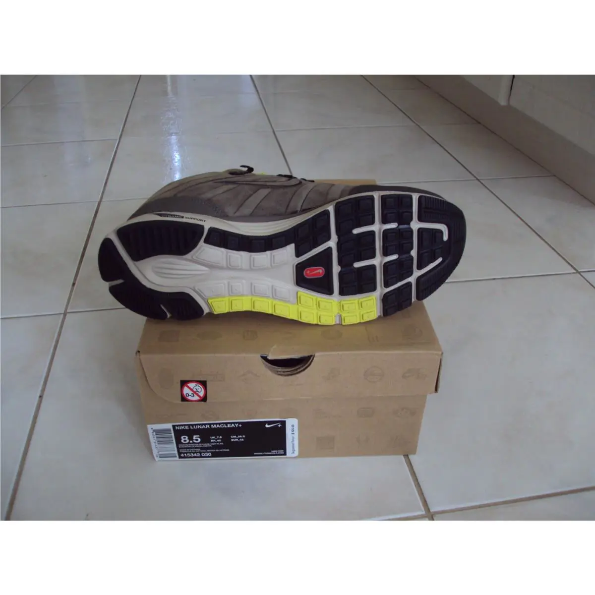 Nike shoes - Nike Lunar Macleay - Lunar Macleay - 415342-030 - Brown 2