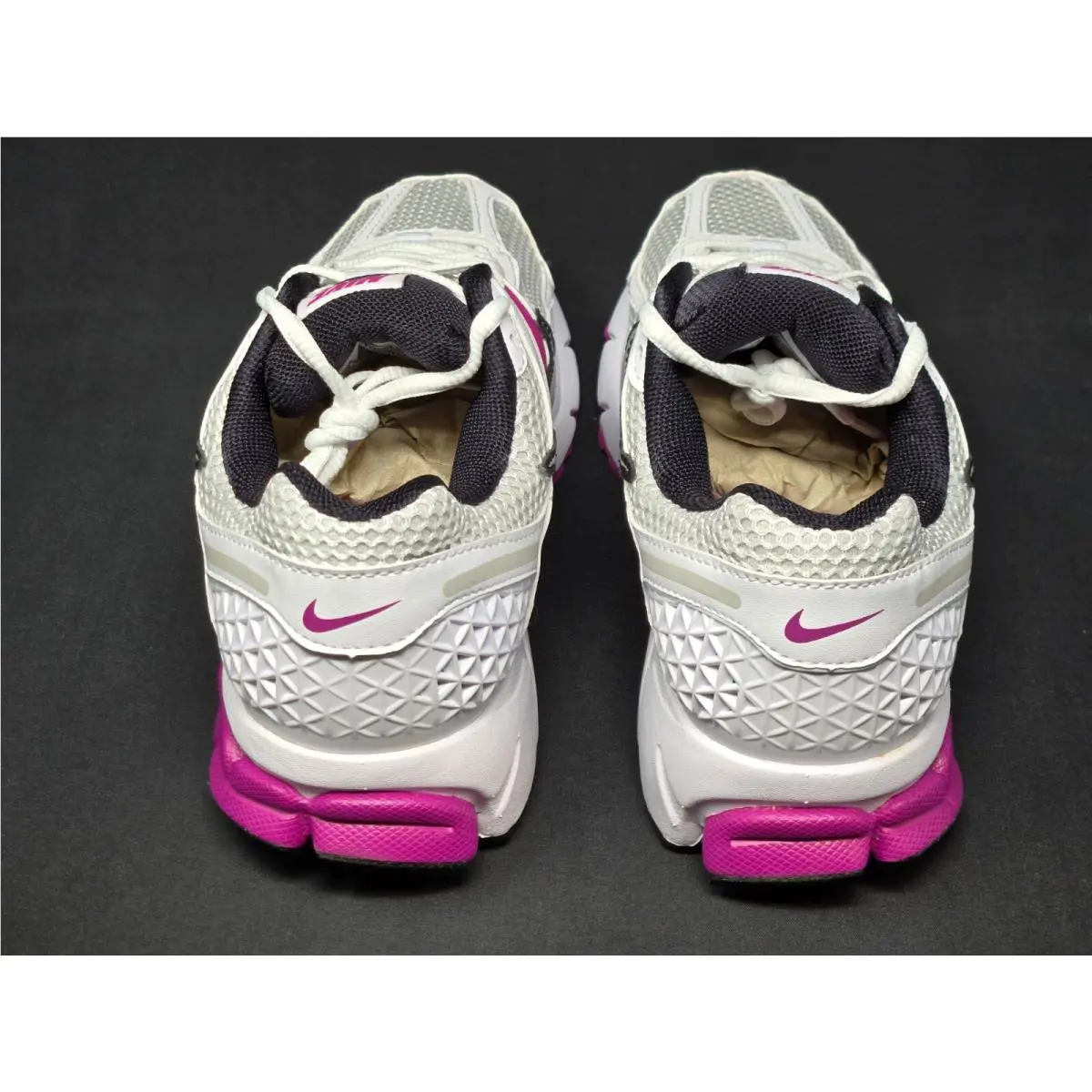 Nike shoes - Nike Wmns - Wmns - FJ2028-100 - Pink 4