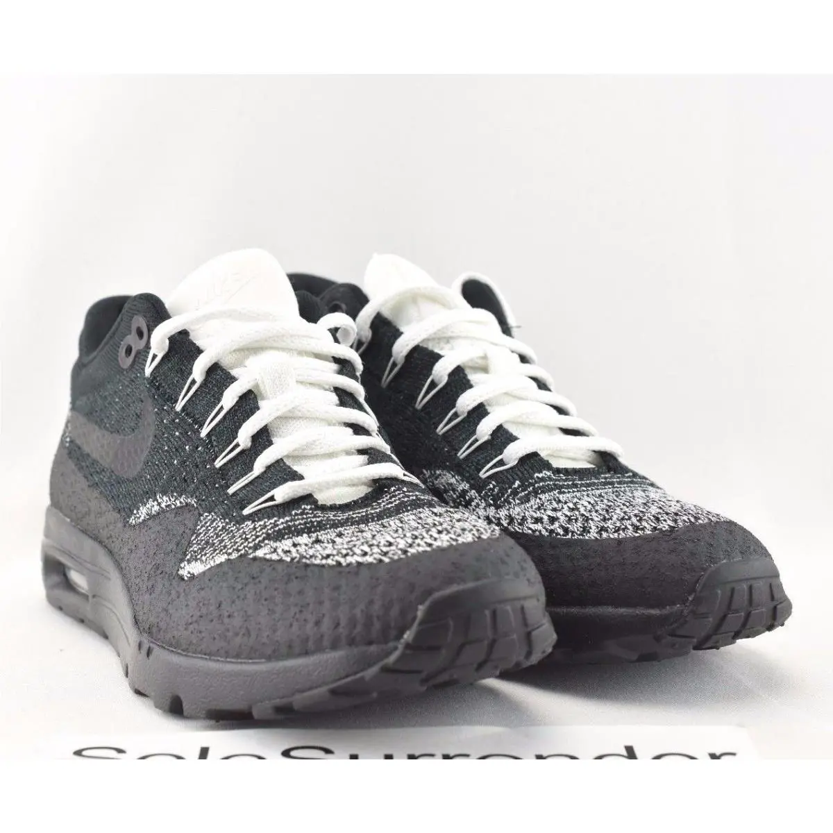 Nike shoes - Black 1