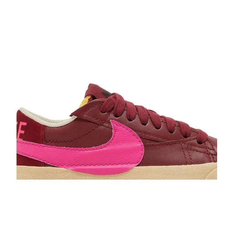 Nike shoes - Team Red, Pink Prime, Rattan 6