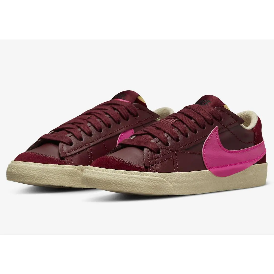 Nike shoes - Team Red, Pink Prime, Rattan 15