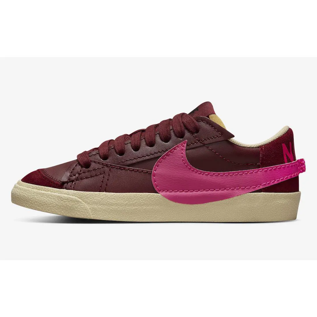 Nike shoes - Team Red, Pink Prime, Rattan 18