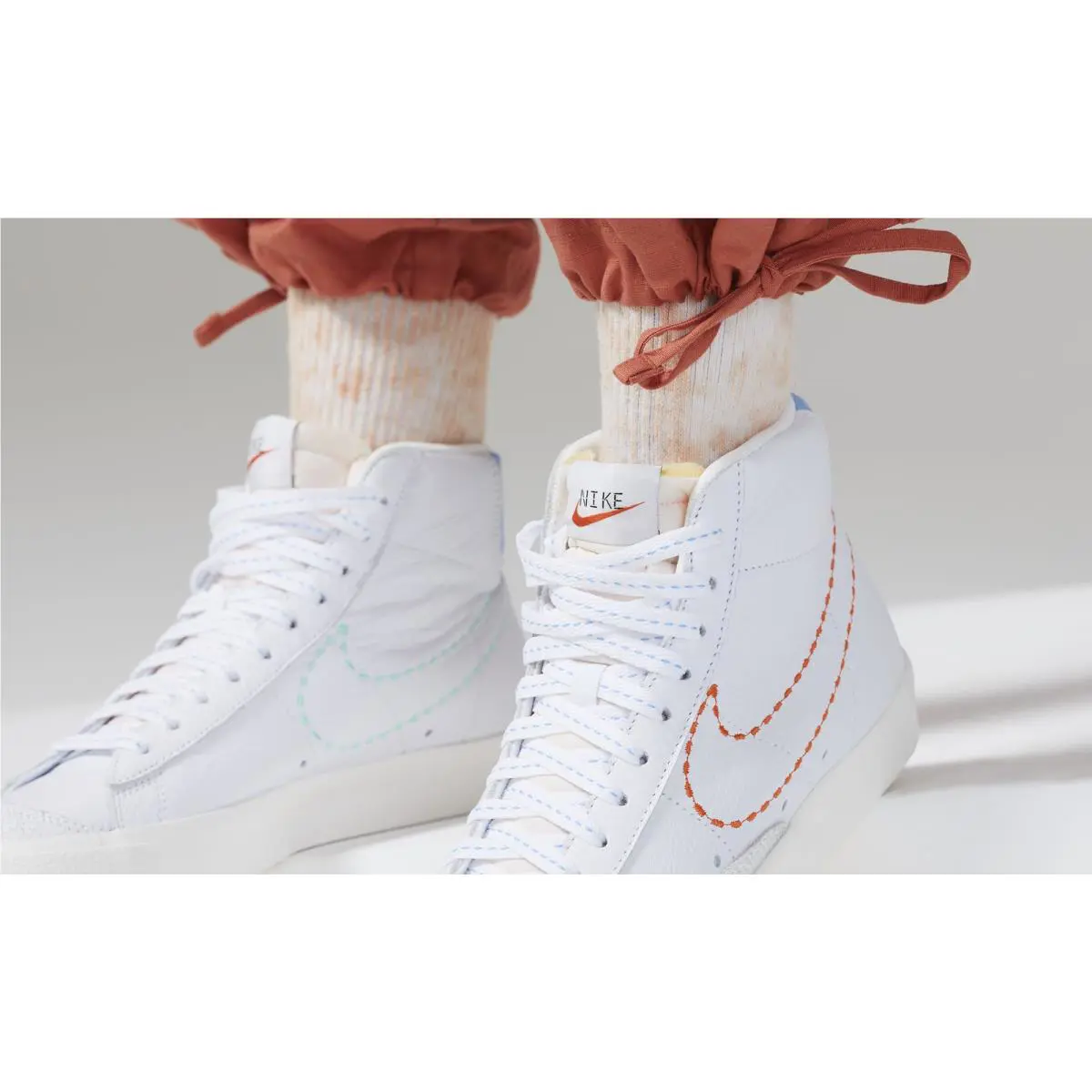 Nike shoes - White, Safety Orange, Lilac 22
