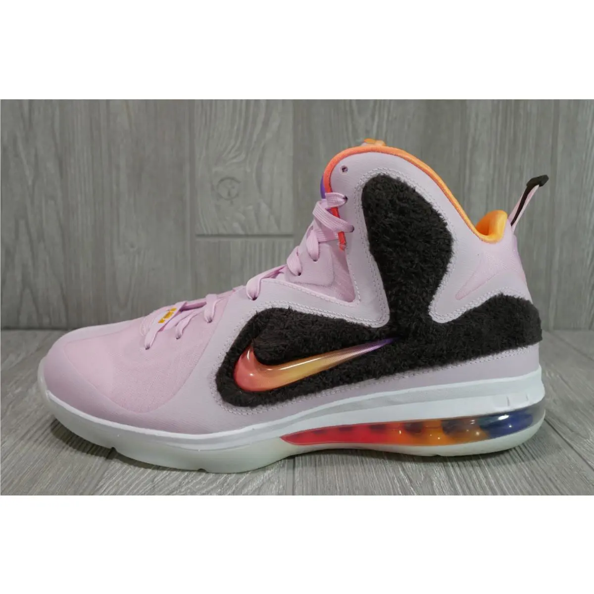 Nike shoes - Nike LeBron - LeBron - DJ3908-600 - Pink 4