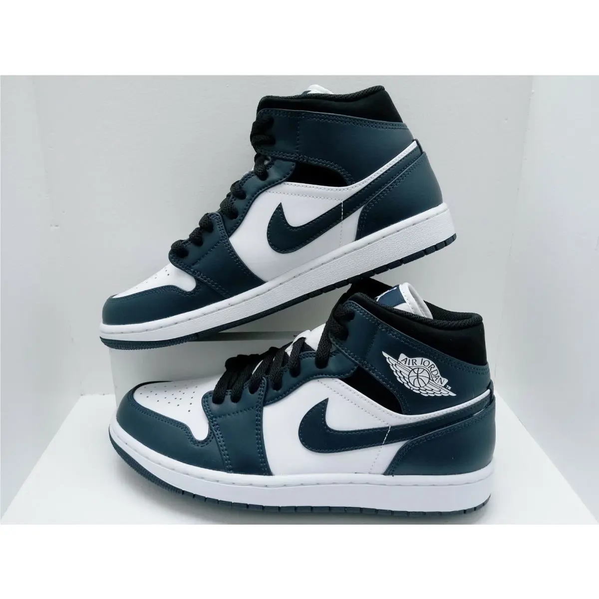 Nike shoes - Air Jordan 1 Mid - Air Mid - 554724-411 - NAVY Blue/WHITE 11