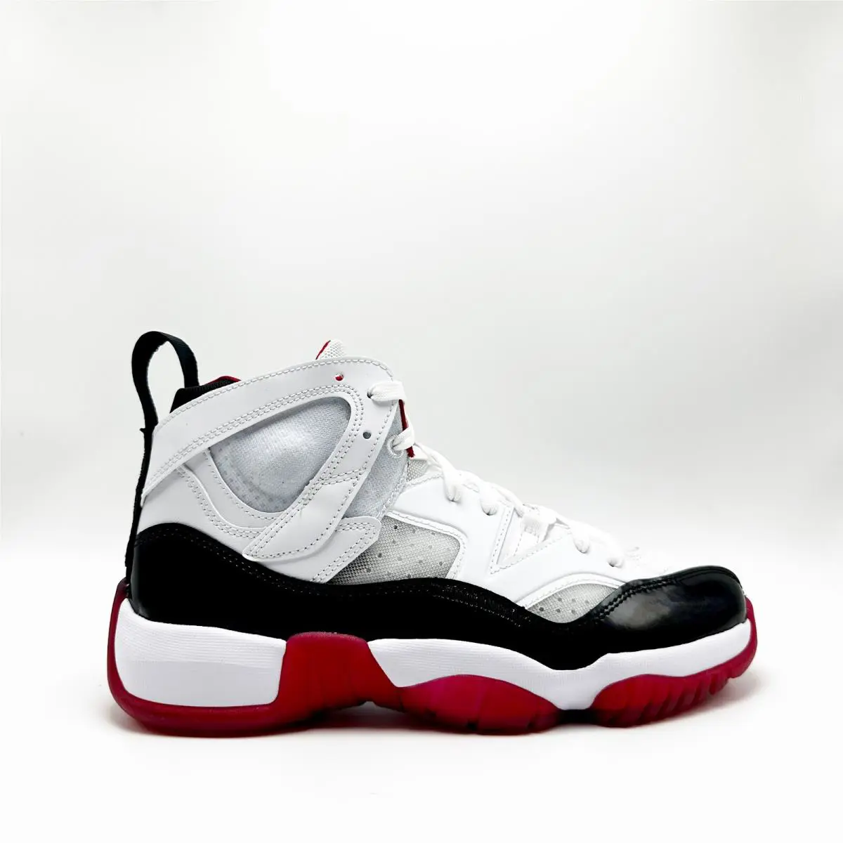 Nike shoes Jumpman Two Trey - White 3