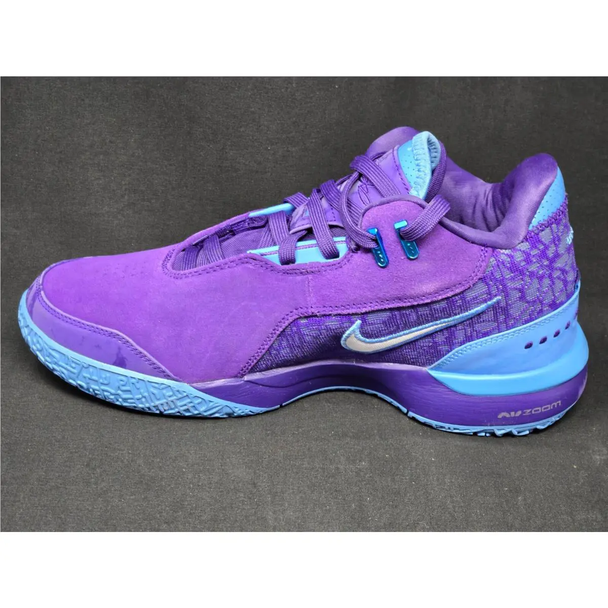 Nike shoes - Nike Zoom LeBron - Zoom LeBron - FJ1566-500 - Purple 0