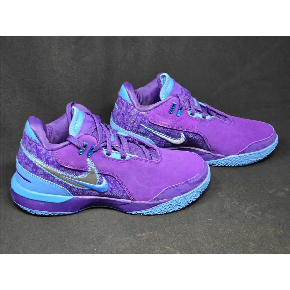Nike shoes - Nike Zoom LeBron - Zoom LeBron - FJ1566-500 - Purple 2