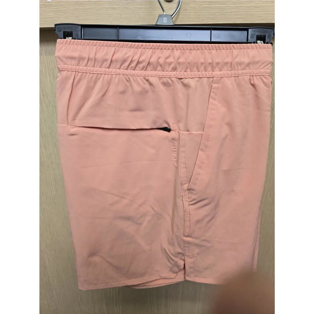 Nike clothing - 045 - Orange (UPC: 197860507609) 0