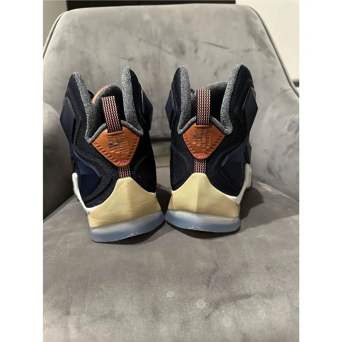 Nike shoes - Nike LeBron 13 - LeBron - 823300-941 - Blue 4