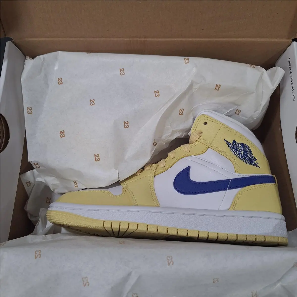 Nike shoes - Air Jordan 1 Mid - Air Mid - BQ6472-701 - Yellow (UPC: 196153956490) 7