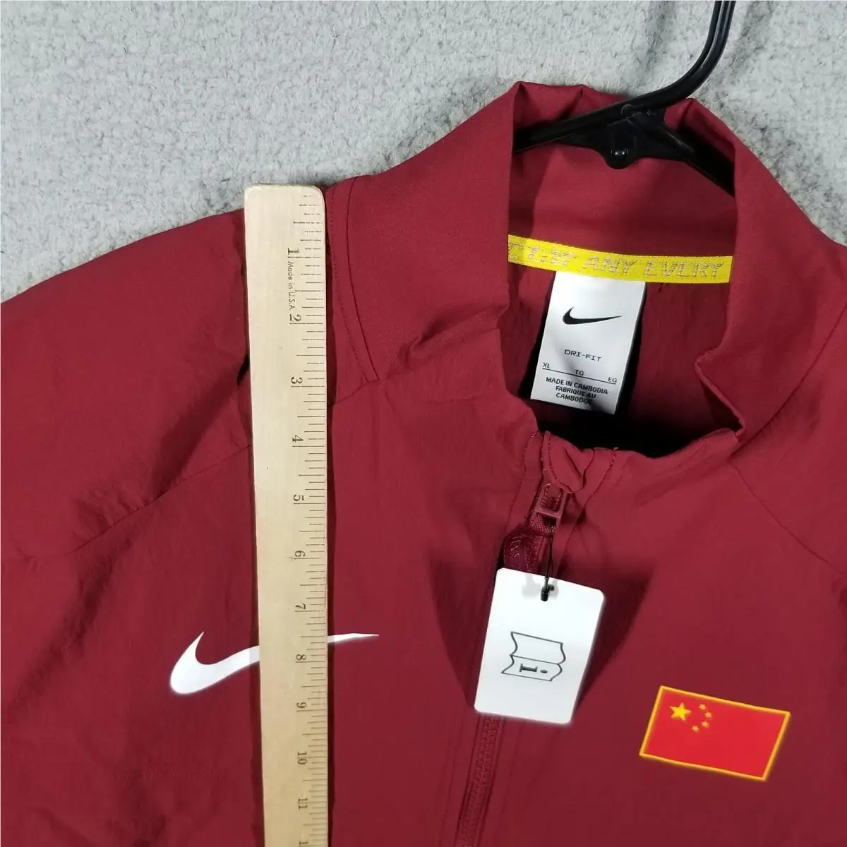 Nike clothing - FD6173-678 - FD6173-678 - Red 4