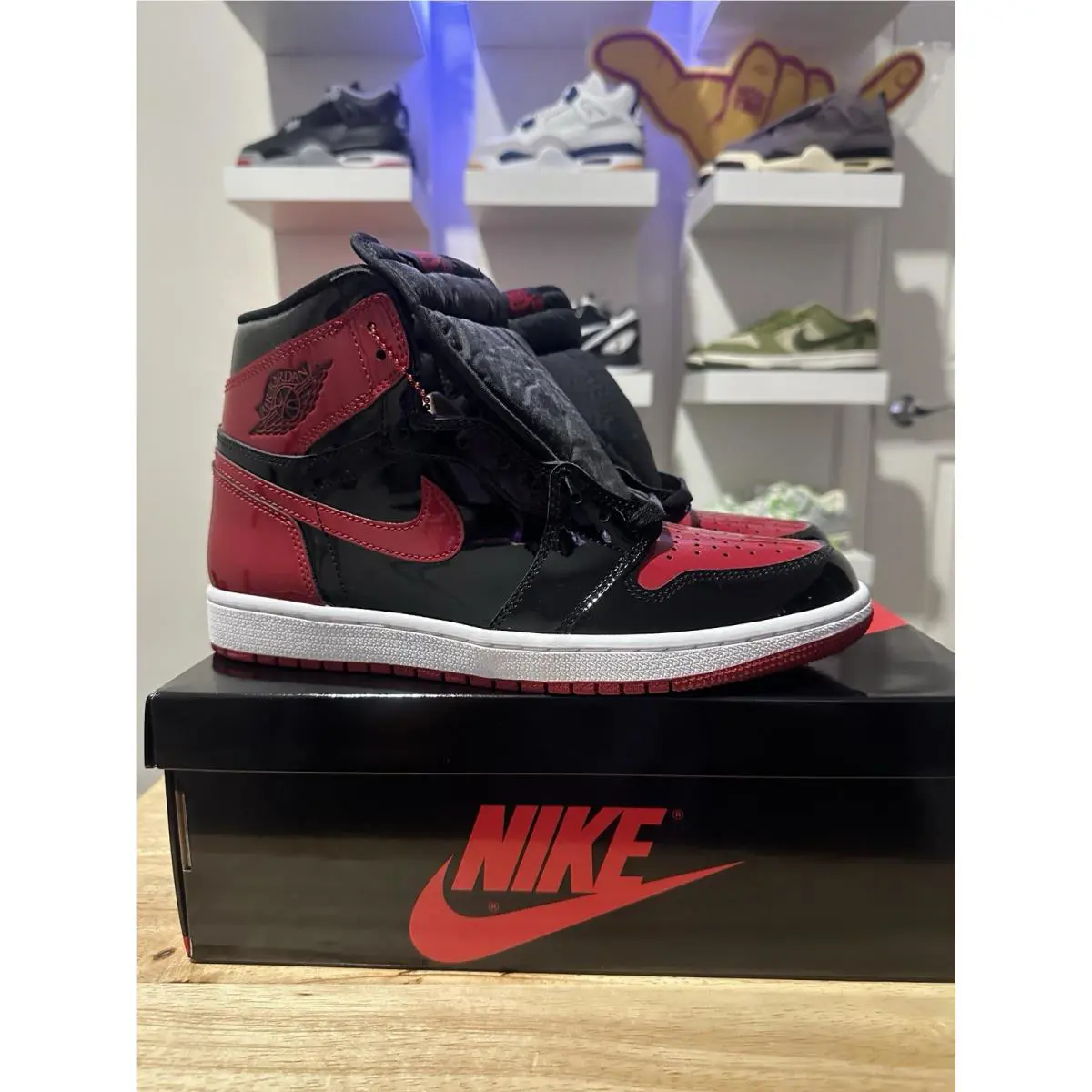 Nike shoes - Air Jordan 1 - Air - 555088-063 - red and black 1