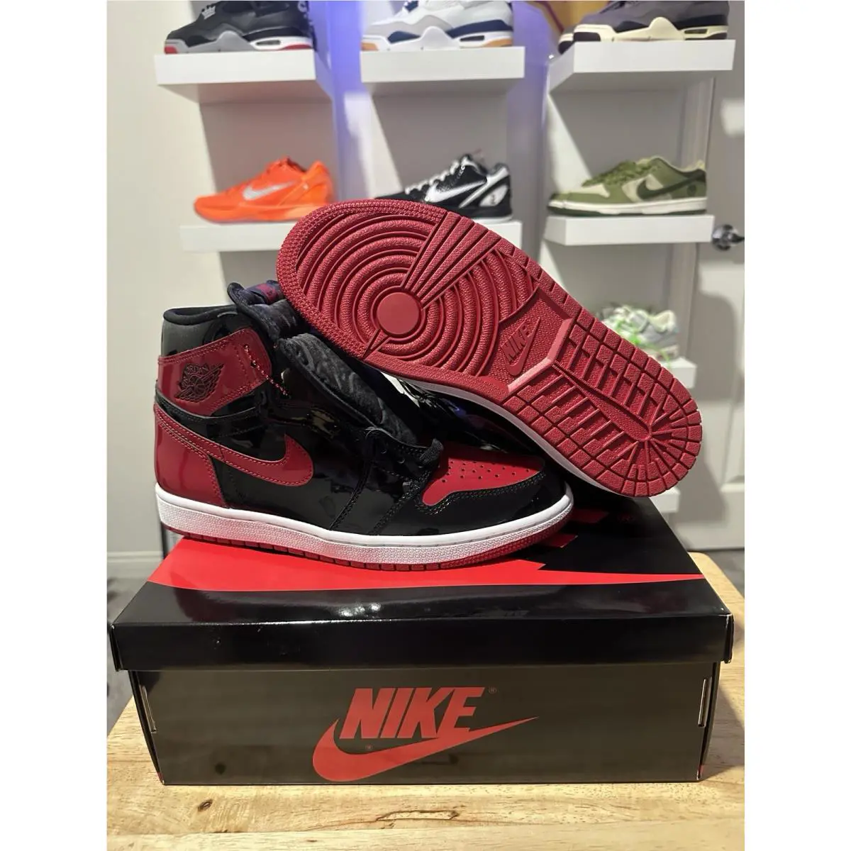 Nike shoes - Air Jordan 1 - Air - 555088-063 - red and black 5