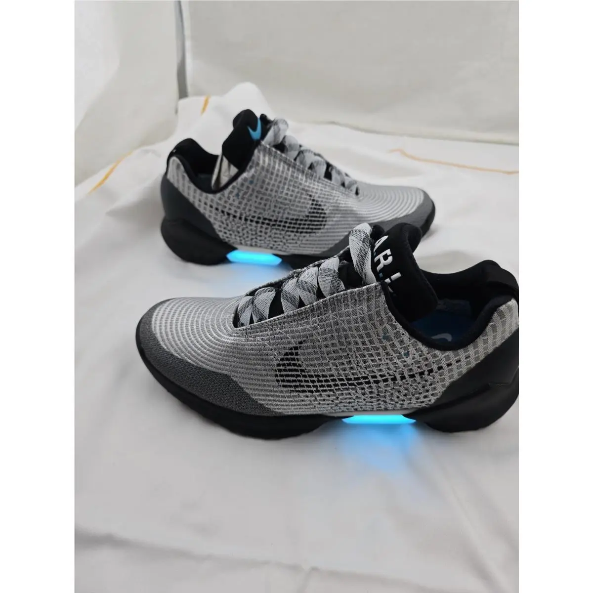 Nike shoes - Nike Hyperadapt 1.0 - Hyperadapt - 843871-002 - Multicolor (UPC: 091205555853) 9