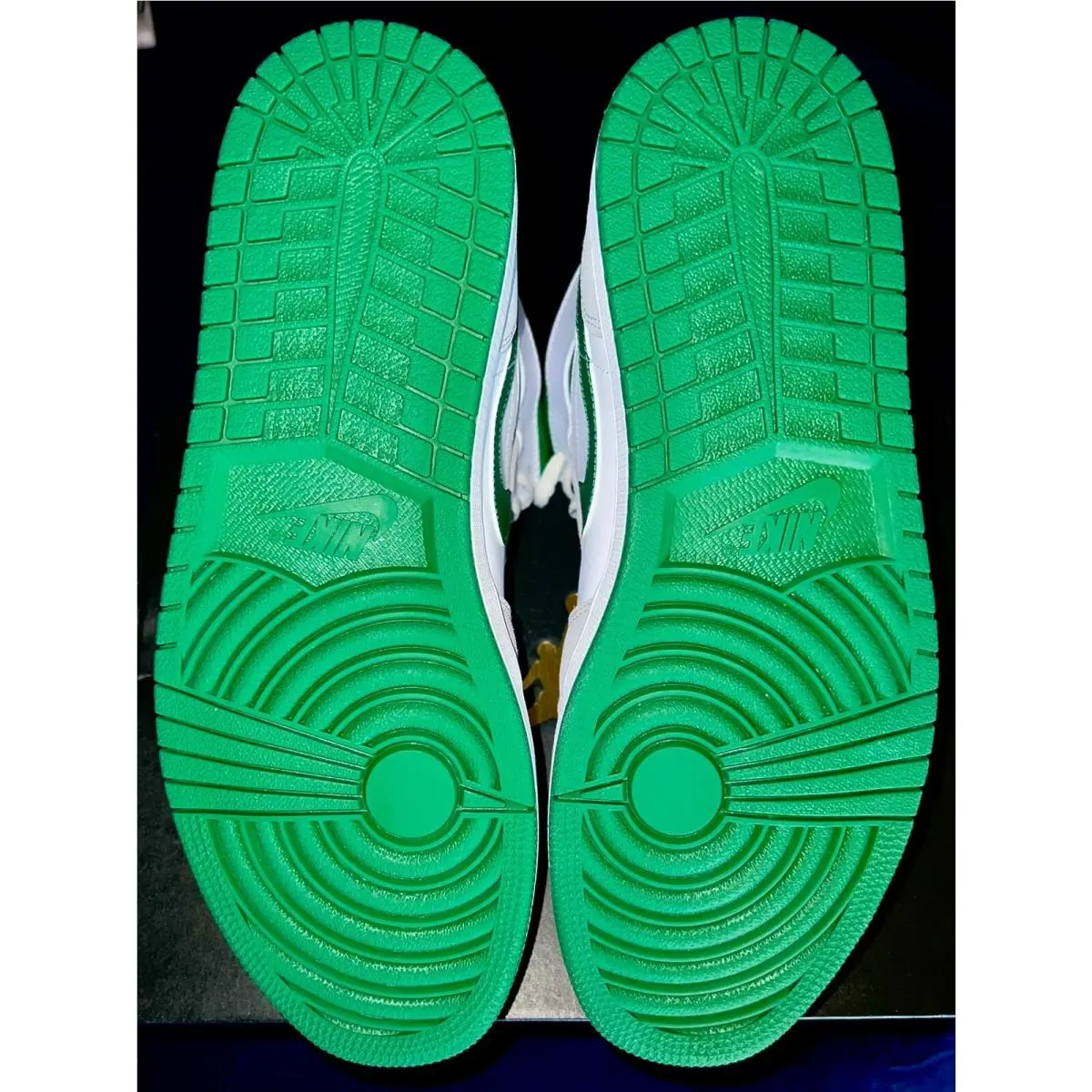 Nike shoes - Air Jordan 1 Mid SE - DC7294-103 - White/Neutral Grey-Lucky Green🍀 6